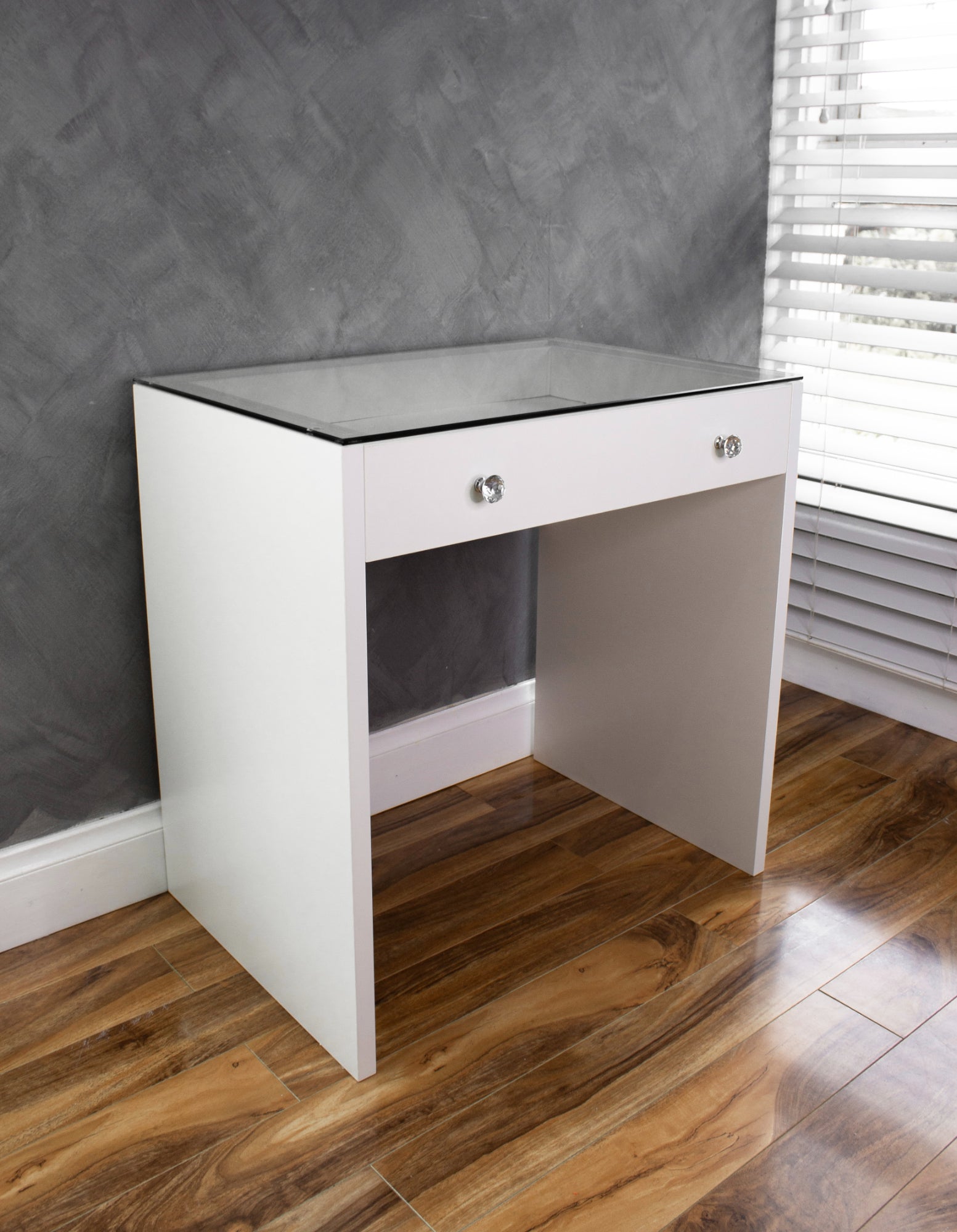 Electra Vanity Table “Diamond”