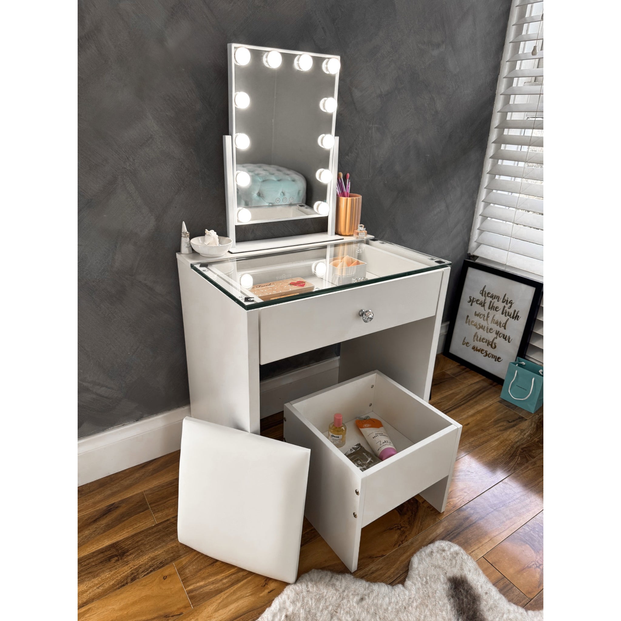 (SET) Pink Mini Vanity table, Mirror & Chair "Bling Station"