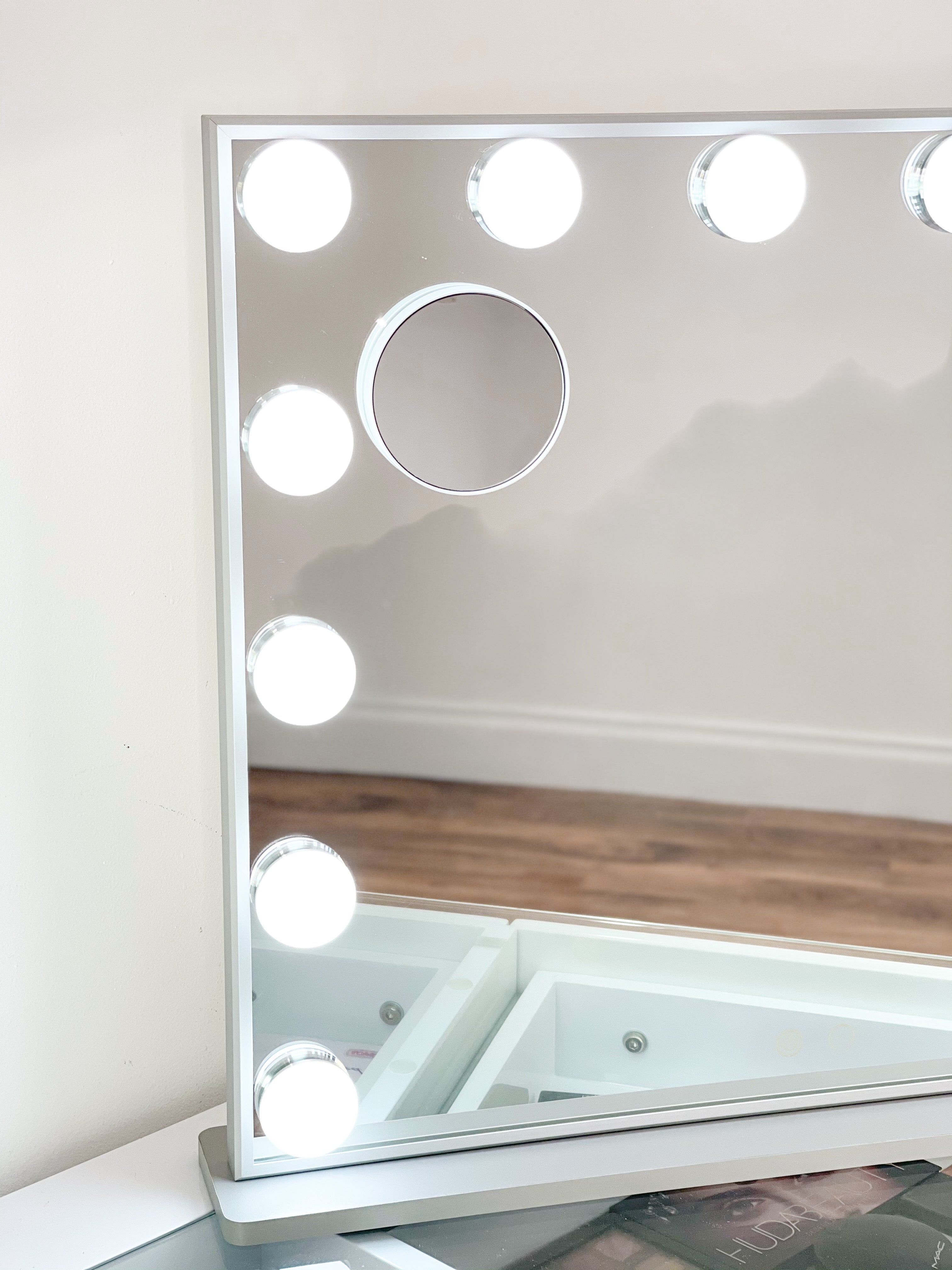 Hollywood Mirror Bluetooth "Opulent"