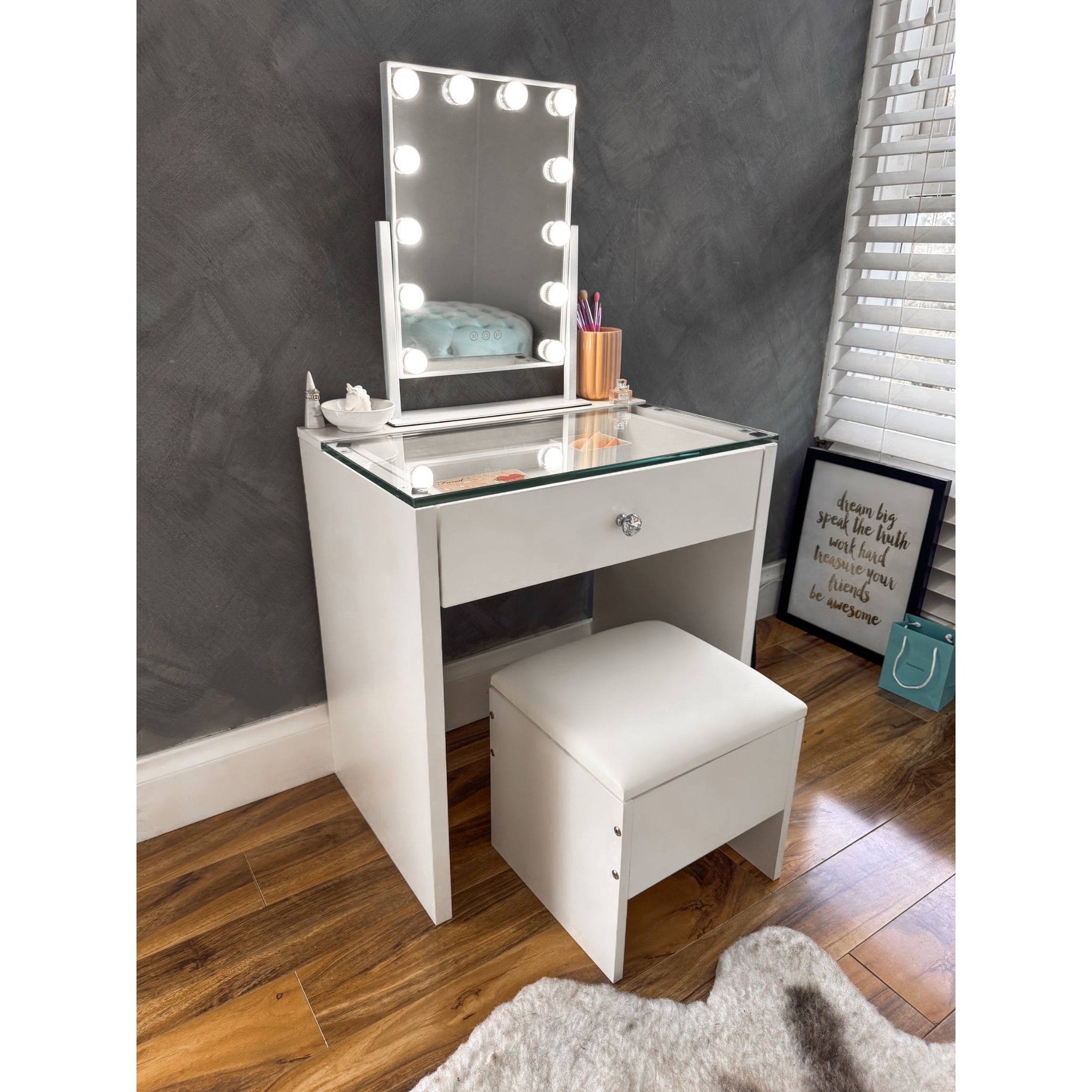 (SET) Pink Mini Vanity table, Mirror & Chair "Bling Station"