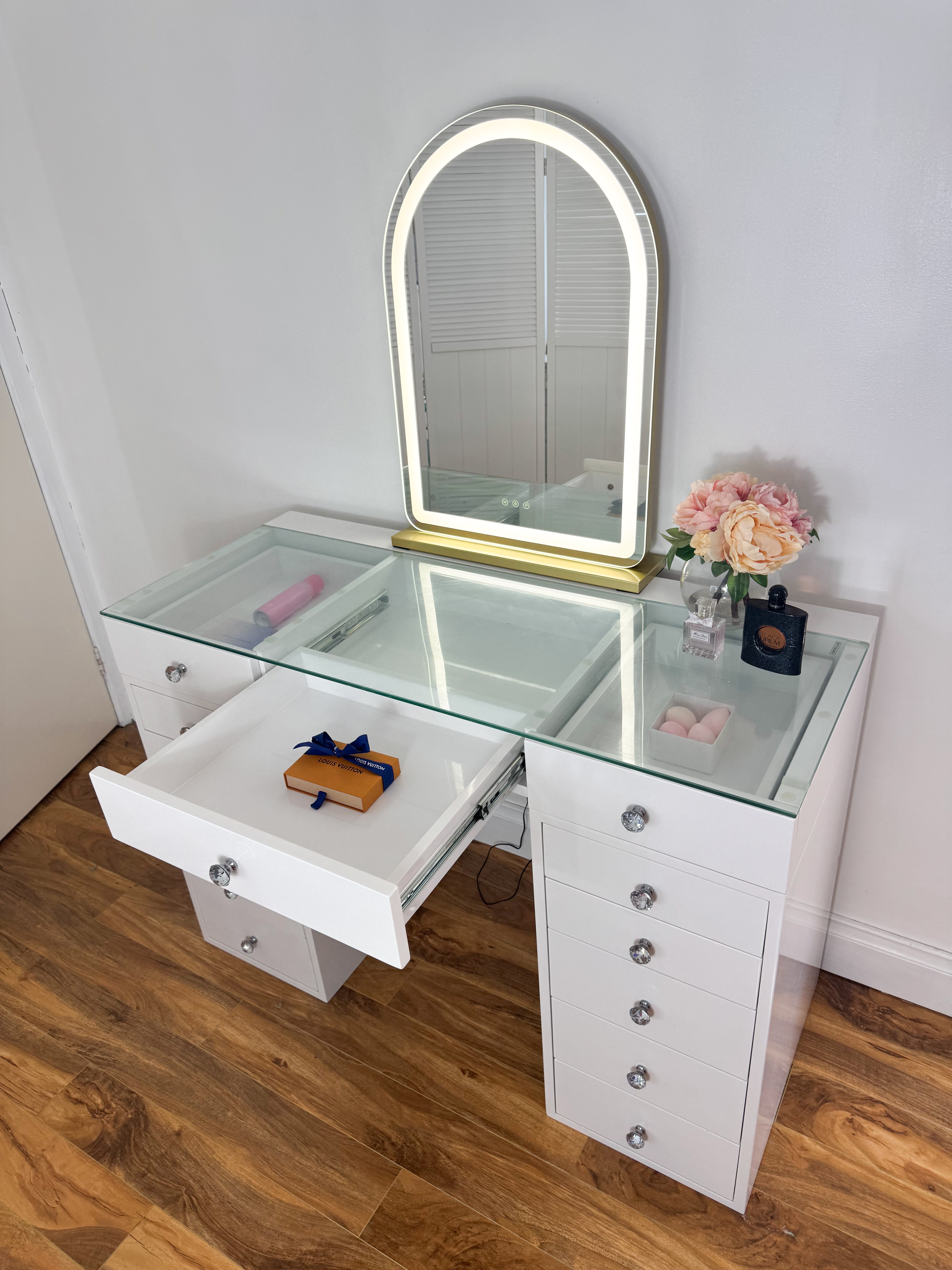 Extra Large vanity table & Vanity mirror SET (Pick up ONLY) VIC 3910 AU