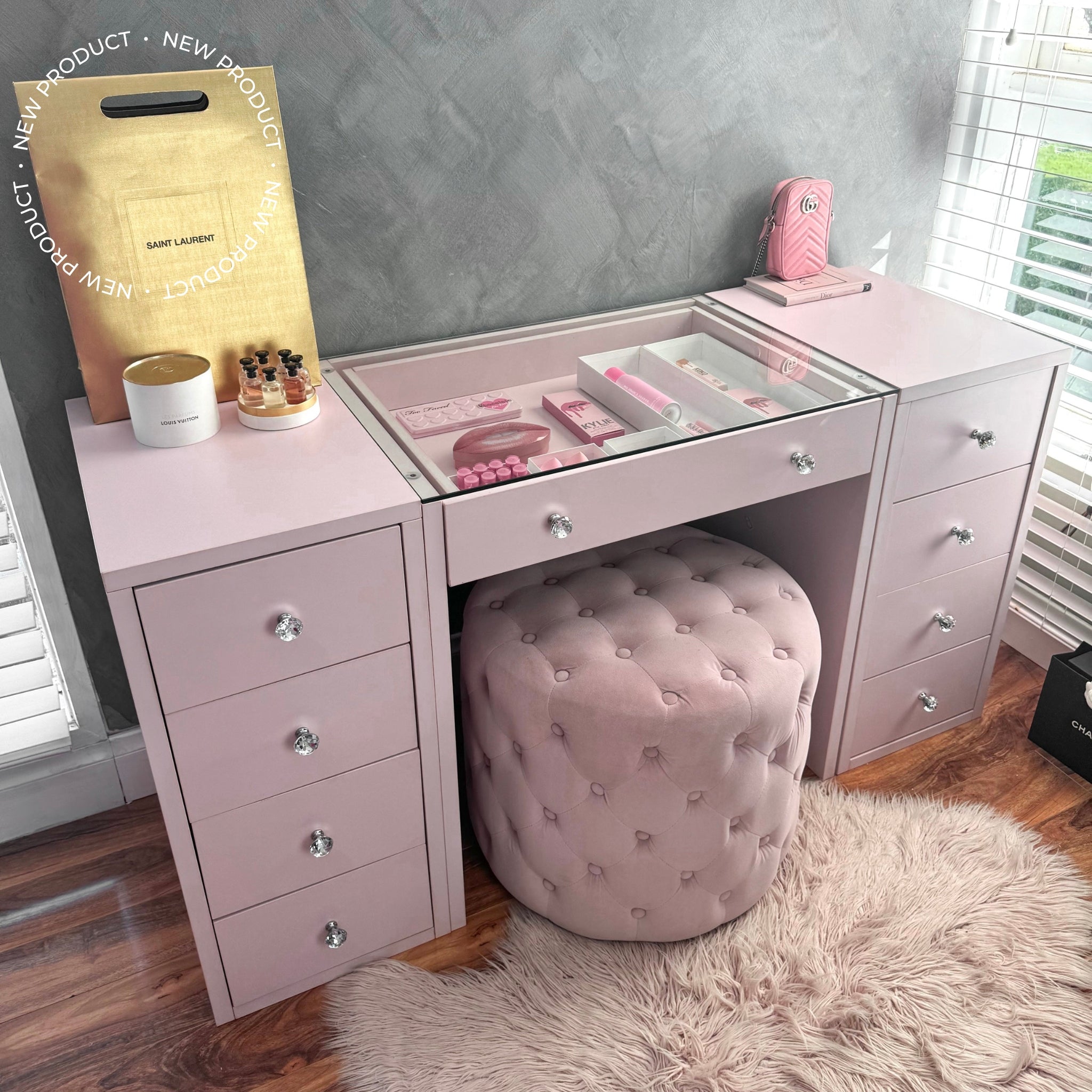 Table & 2 x Draw Set “Iconic" Pink